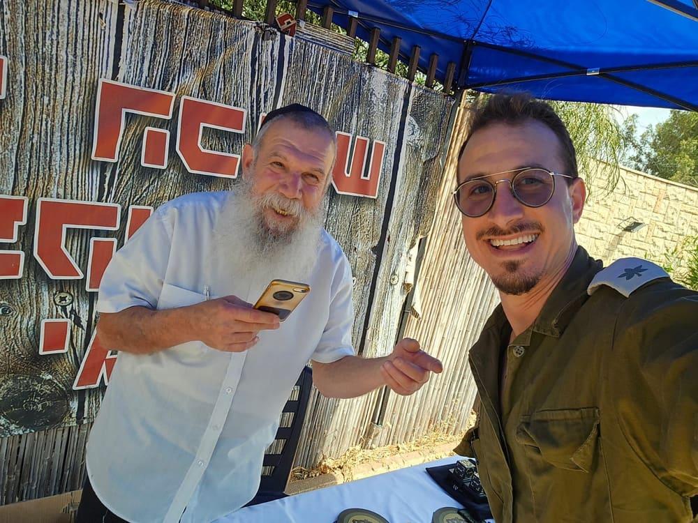 בית חבד במחנה בר-לב 6